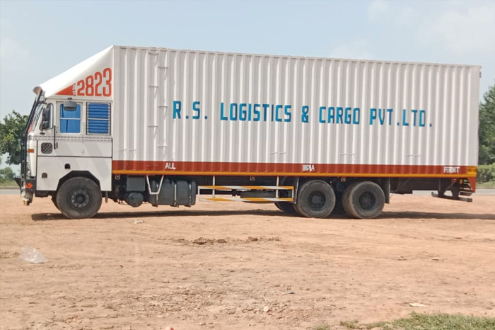 Cargo loading unloading logistics terminal India freight service